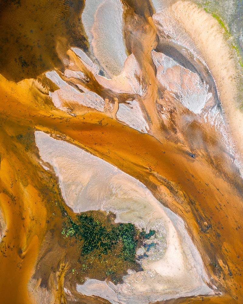 dave hoefler ivwbox7o9ls unsplash.jpg